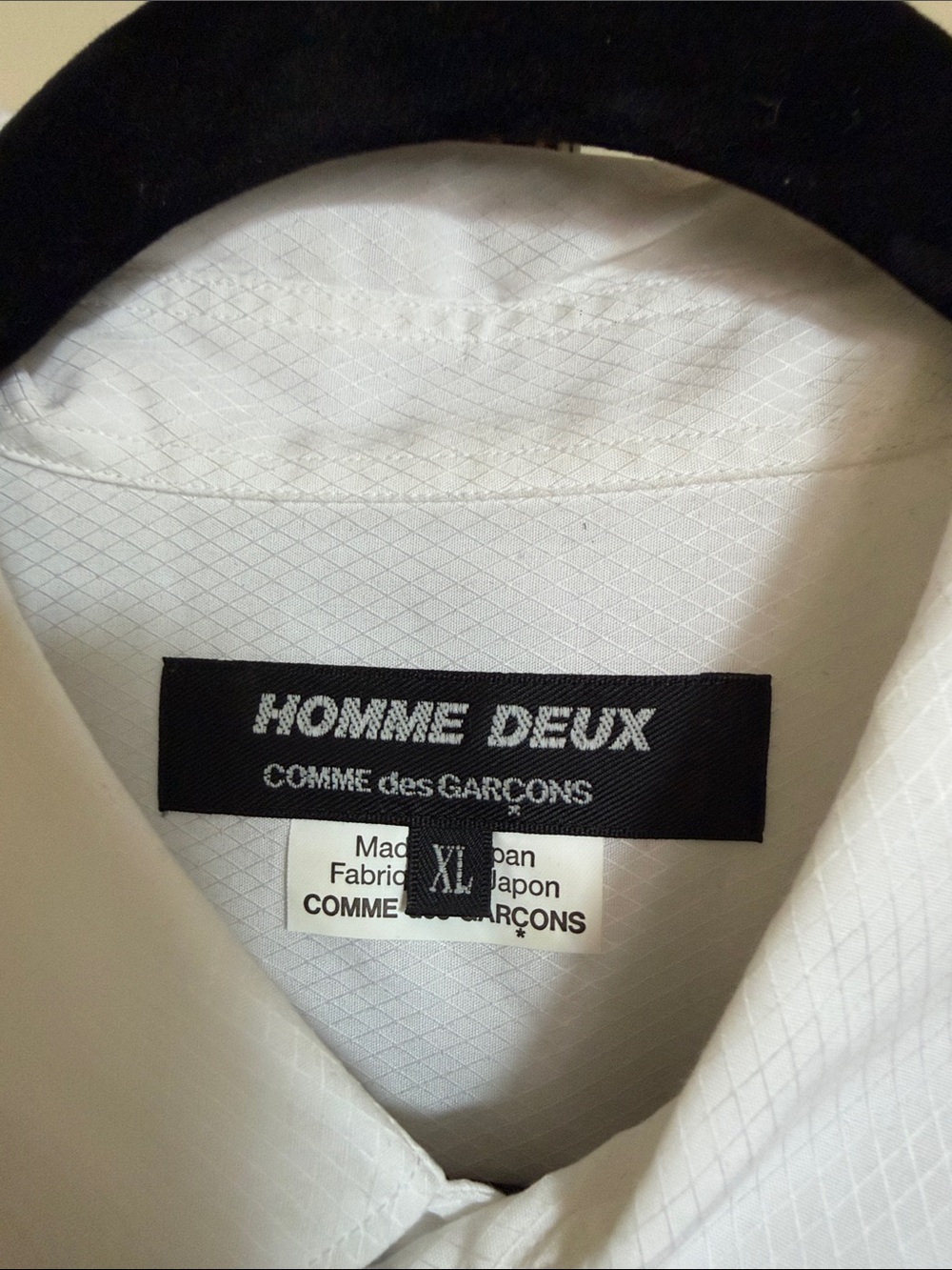 Comme des Garcons Navy and White Two-Tone Button-Down Shirt - Picture 2 of 7